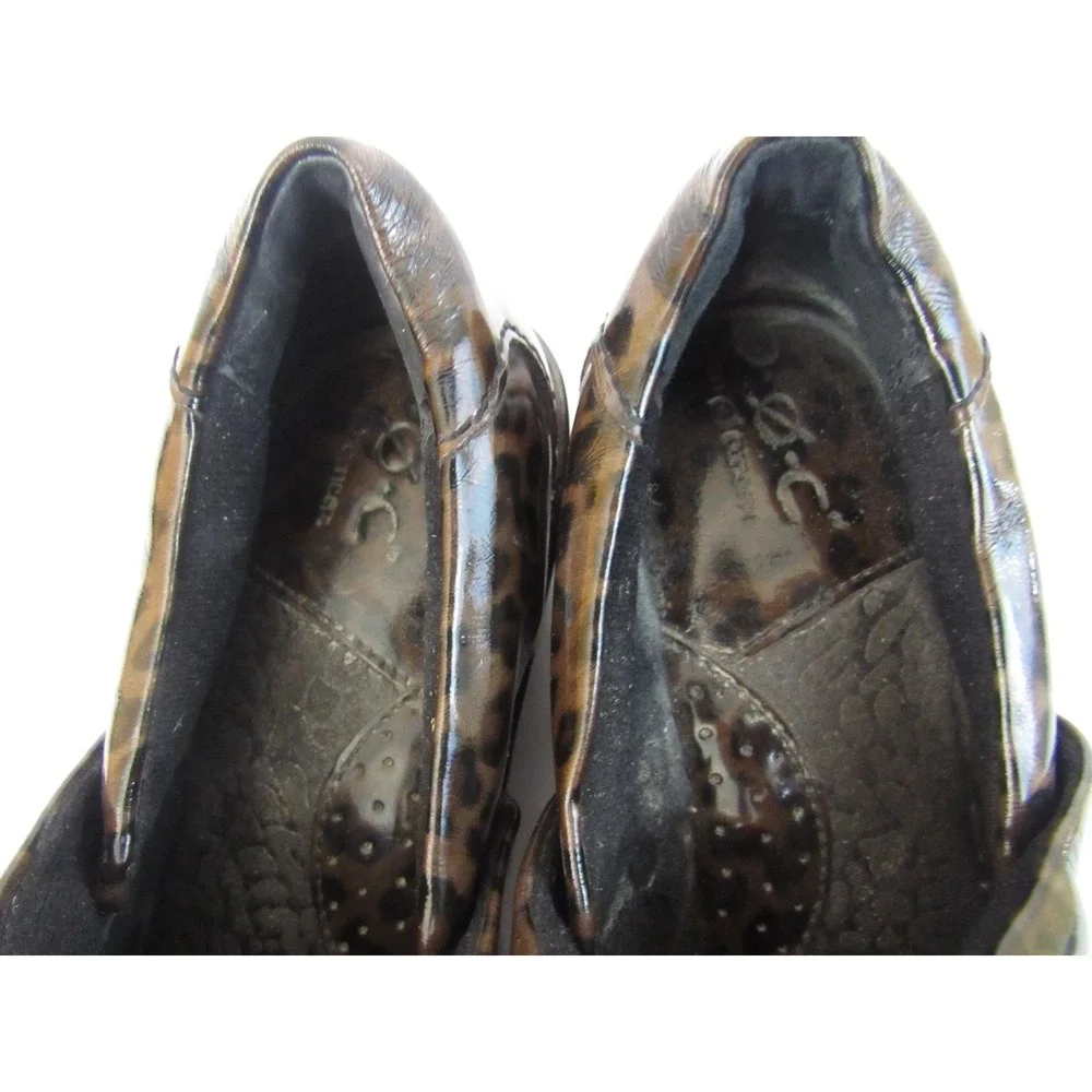 B.O.C. By Born Animal Print‎ Patent Leather Print Work Clogs Size 7.5